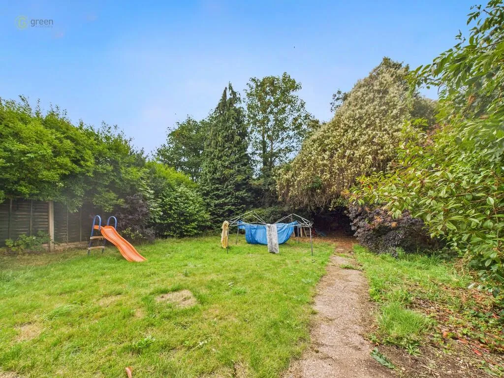 3 bed Semi-Detached