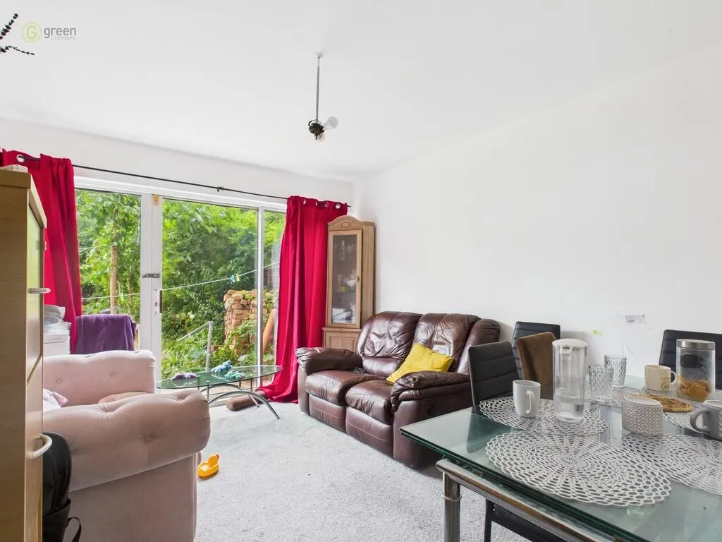 3 bed Semi-Detached