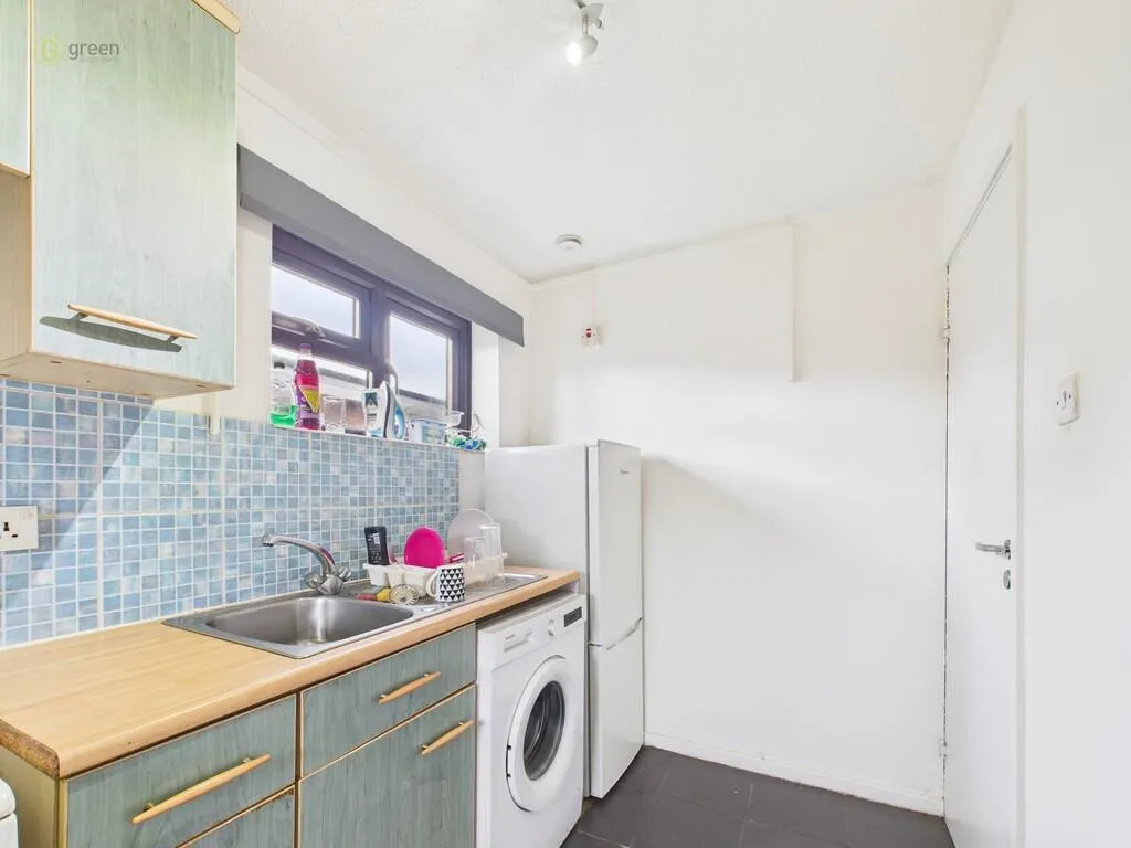 1 bed Ground Maisonette