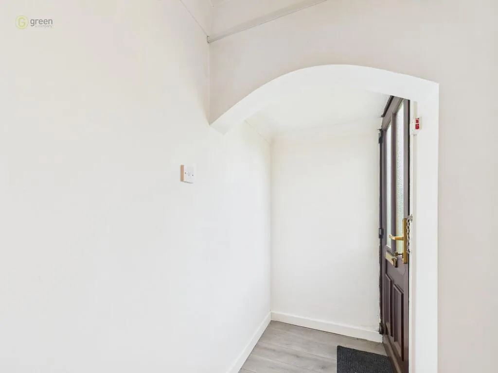 1 bed Ground Maisonette