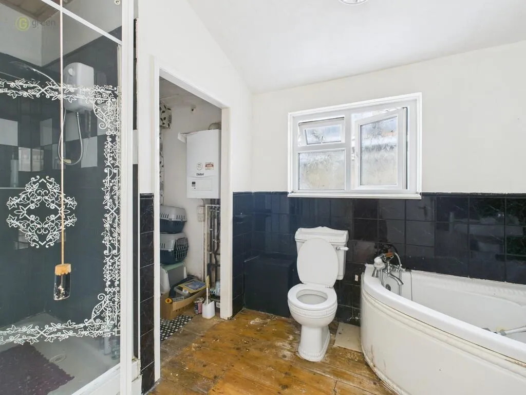 3 bed Character Property