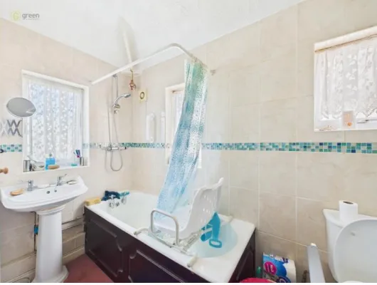 3 bed Semi-Detached