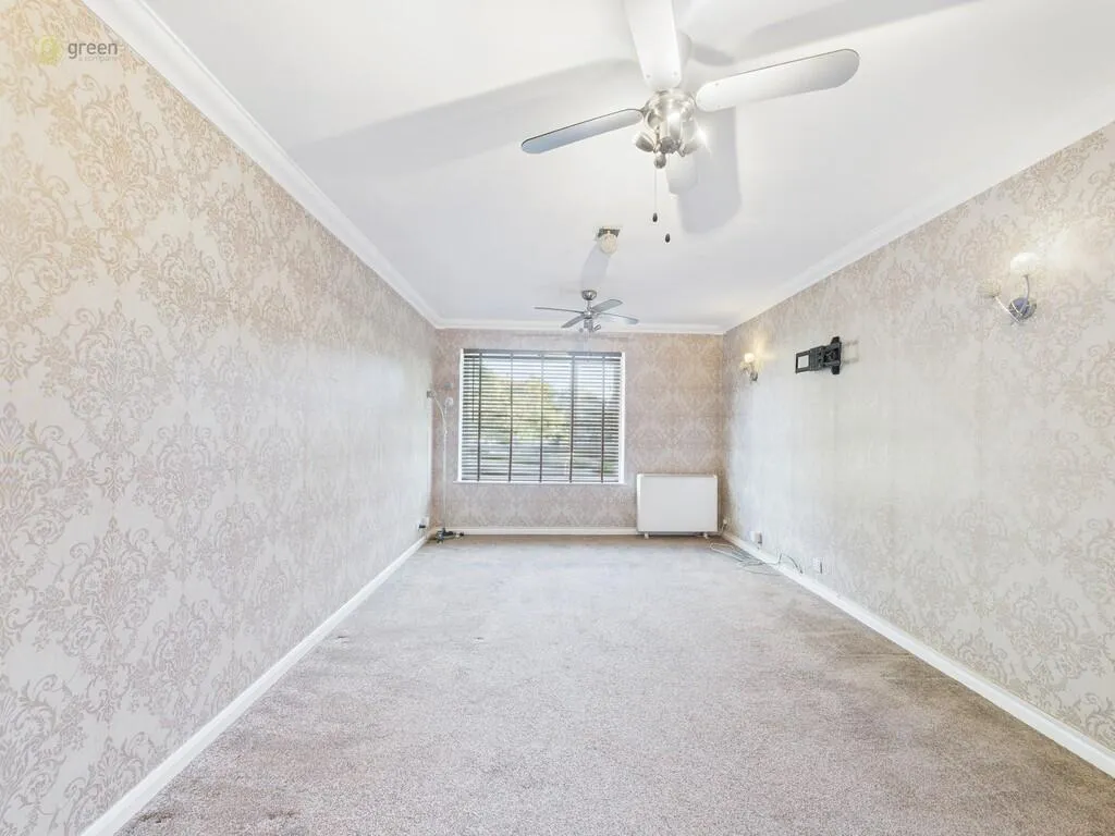 2 bed Maisonette
