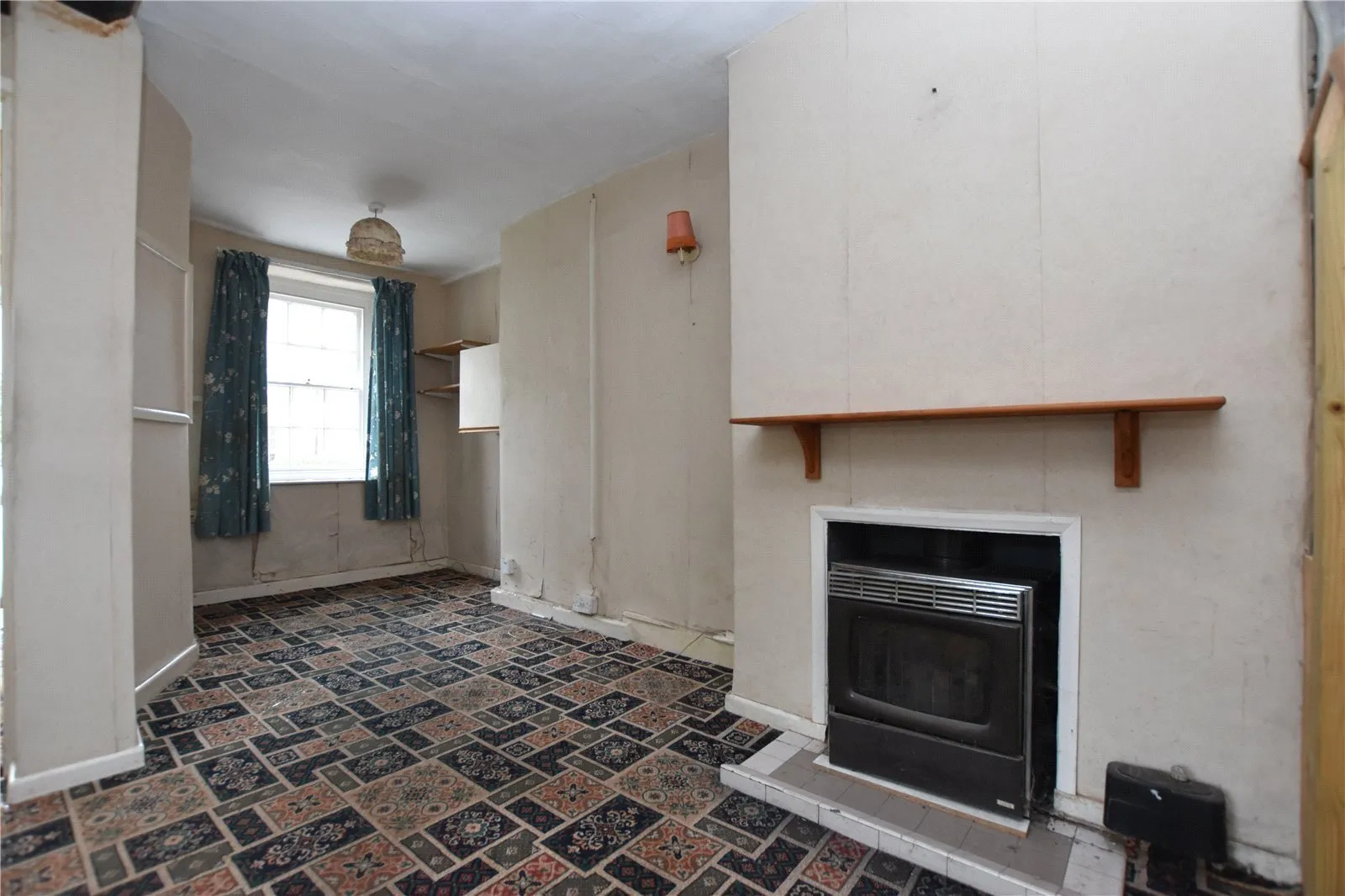 Queen Square, North Curry, Taunton, Somerset, TA3