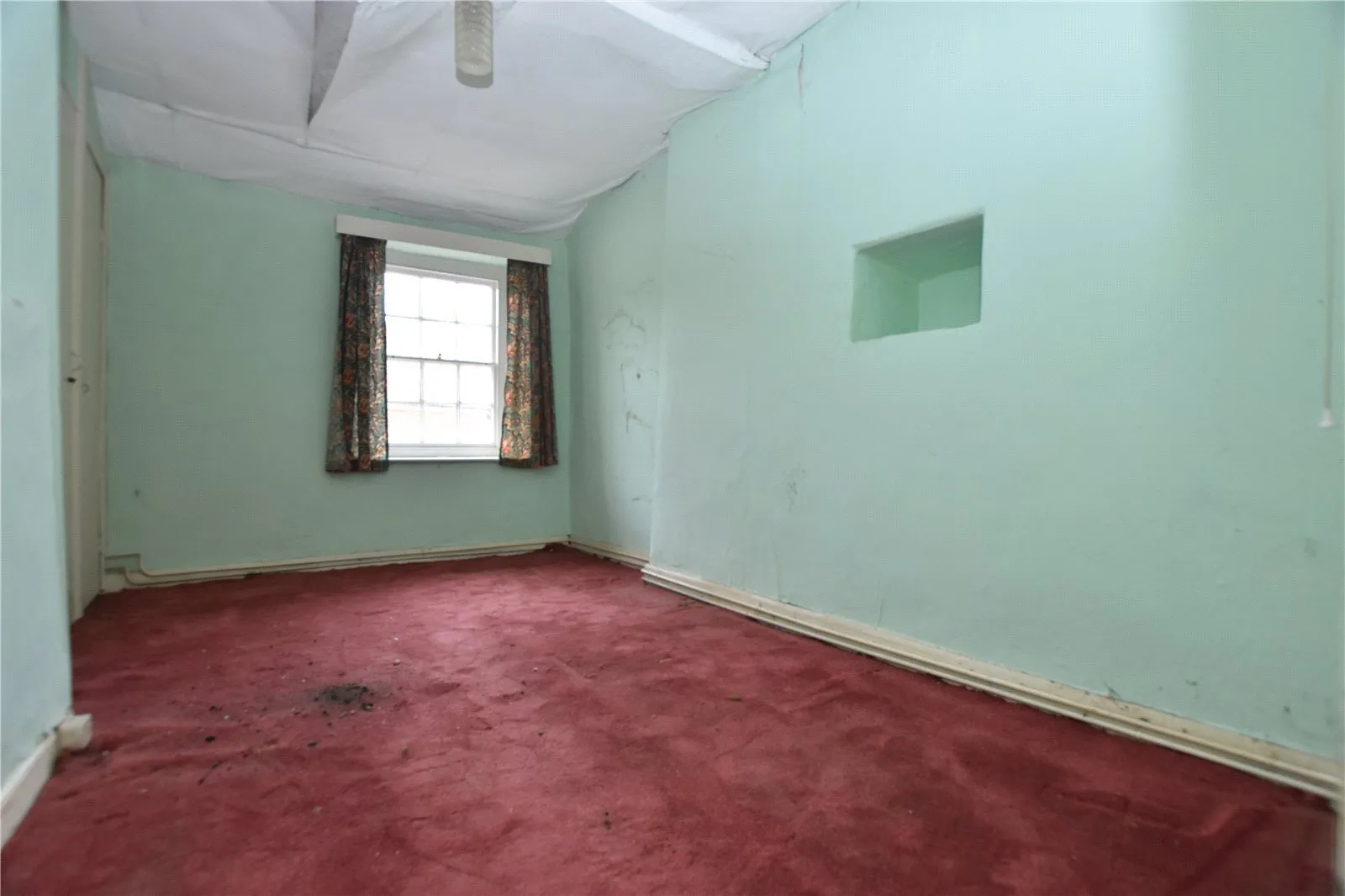 Queen Square, North Curry, Taunton, Somerset, TA3