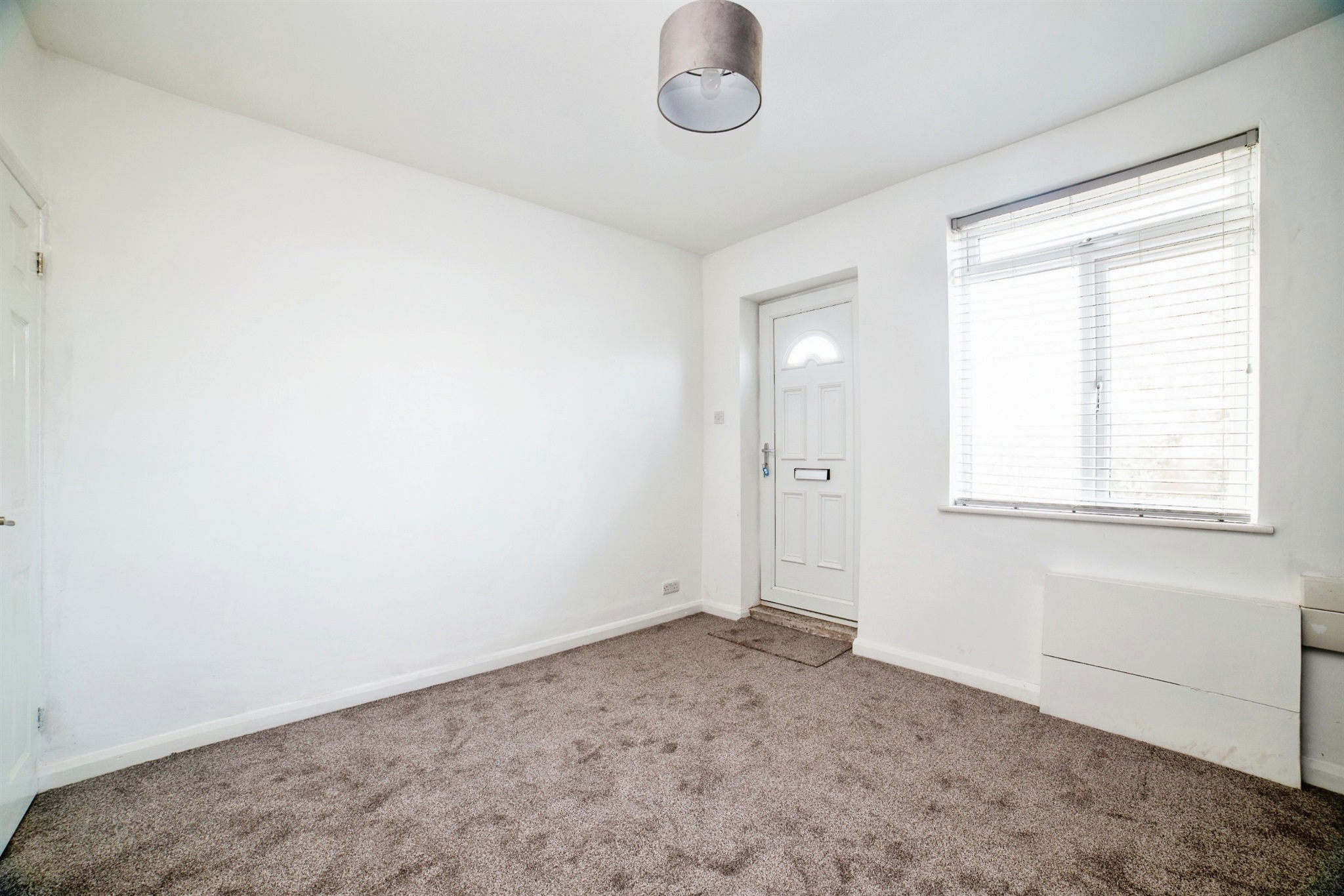 2 bed Semi-Detached
