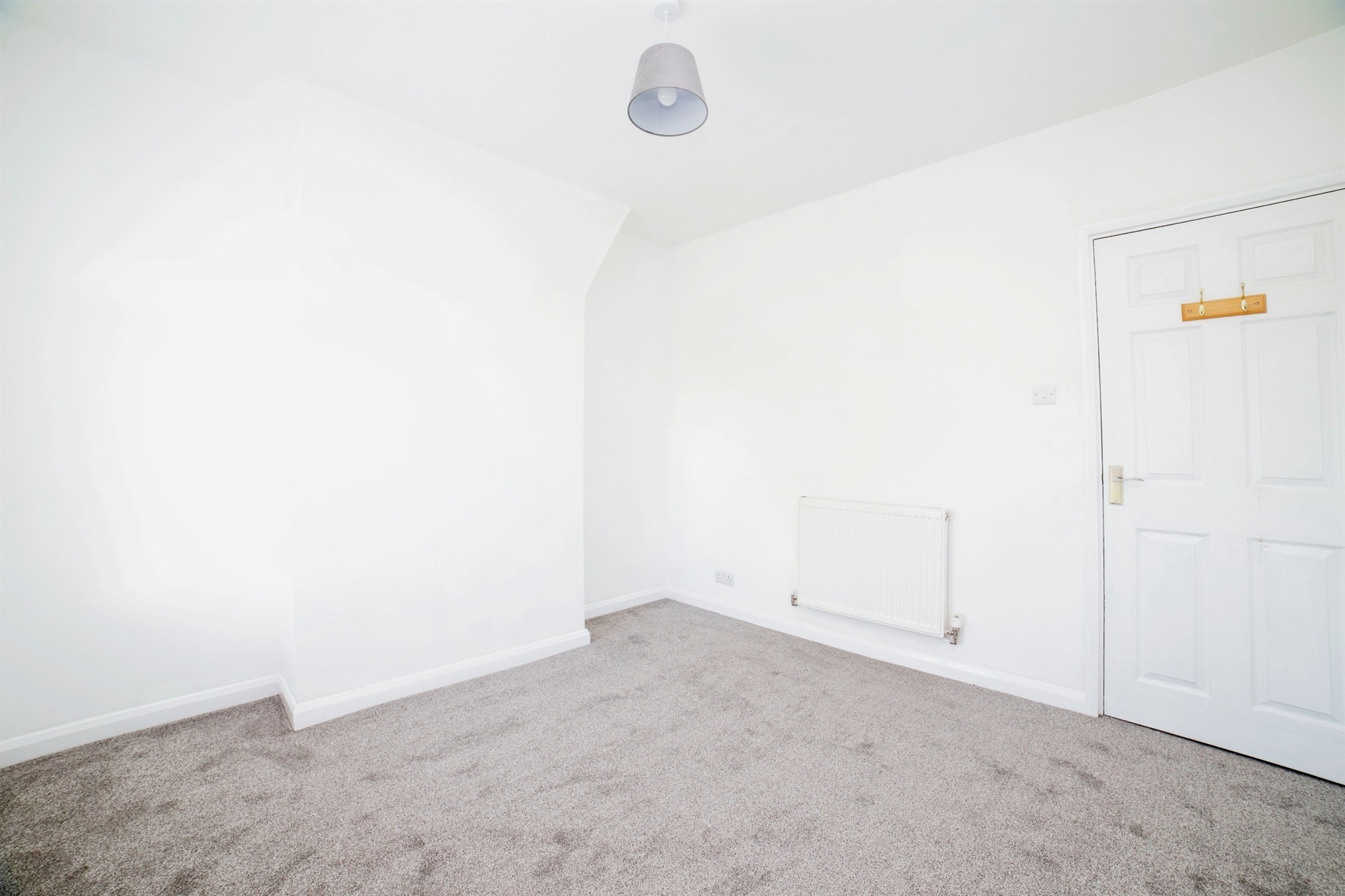 2 bed Semi-Detached