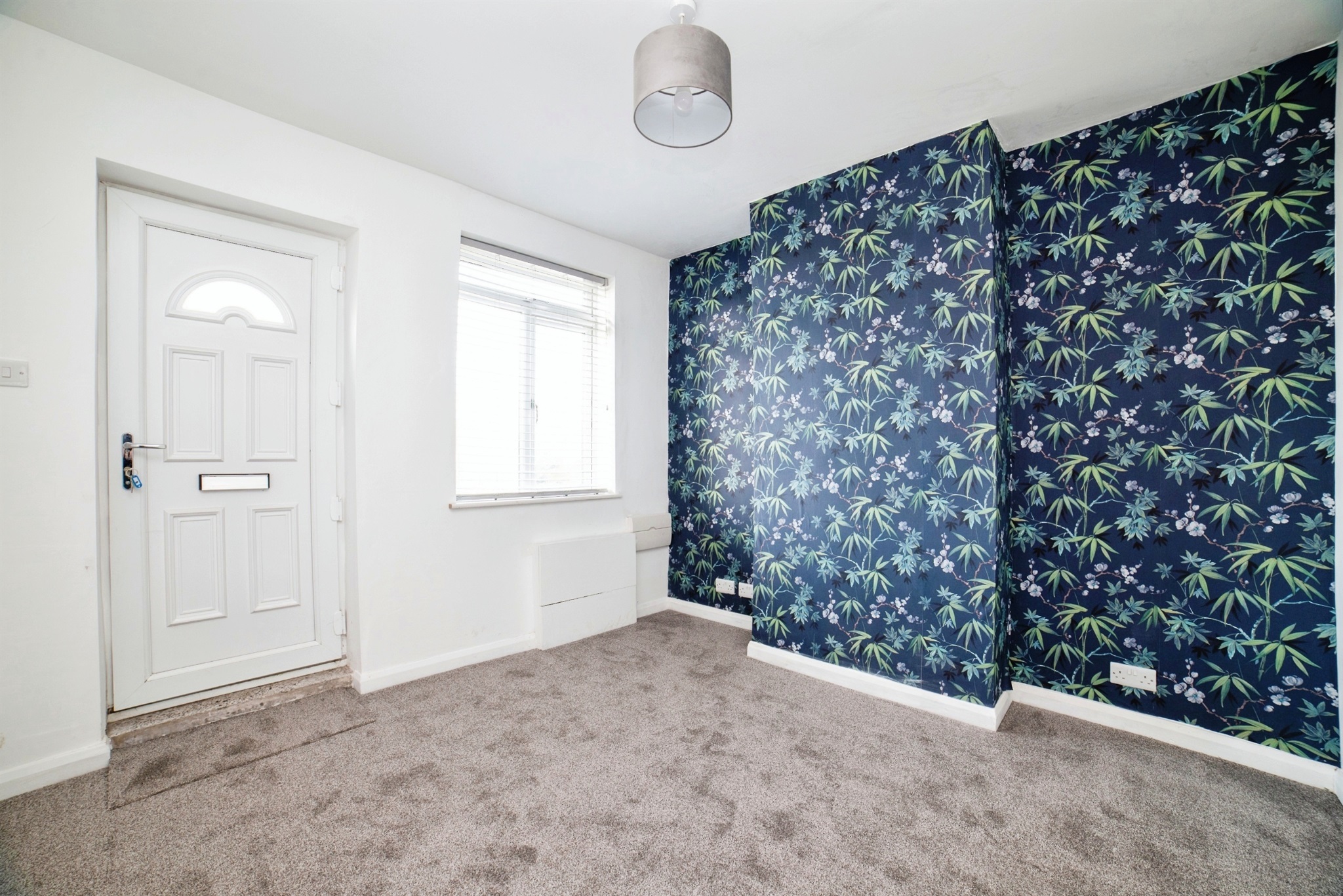2 bed Semi-Detached