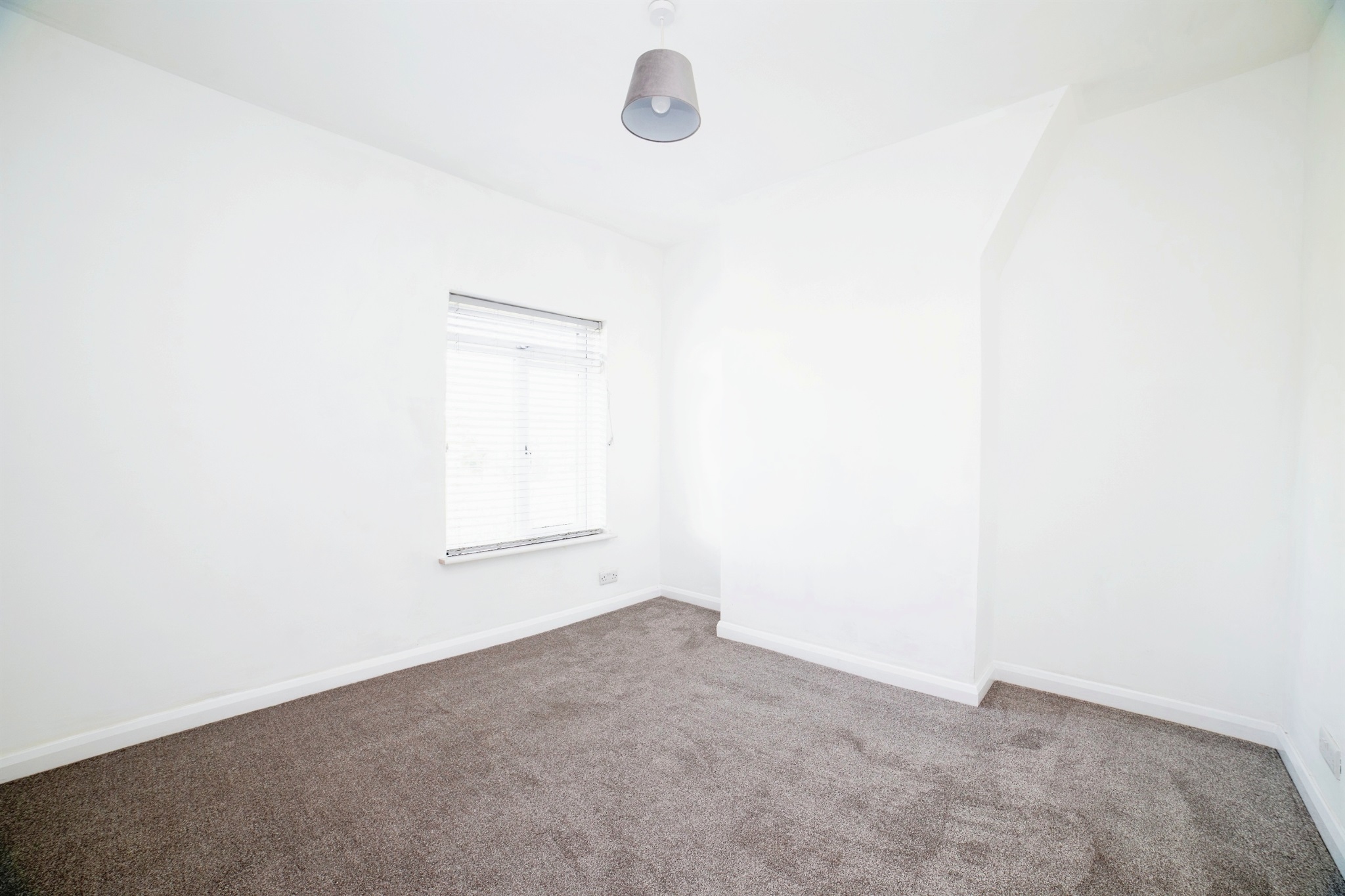 2 bed Semi-Detached