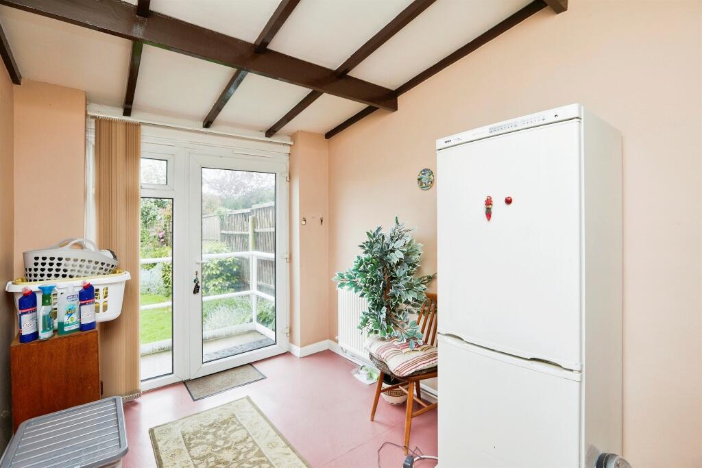 3 bed Semi-Detached