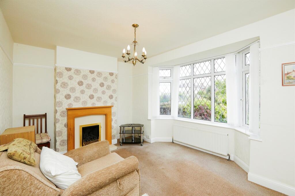 3 bed Semi-Detached
