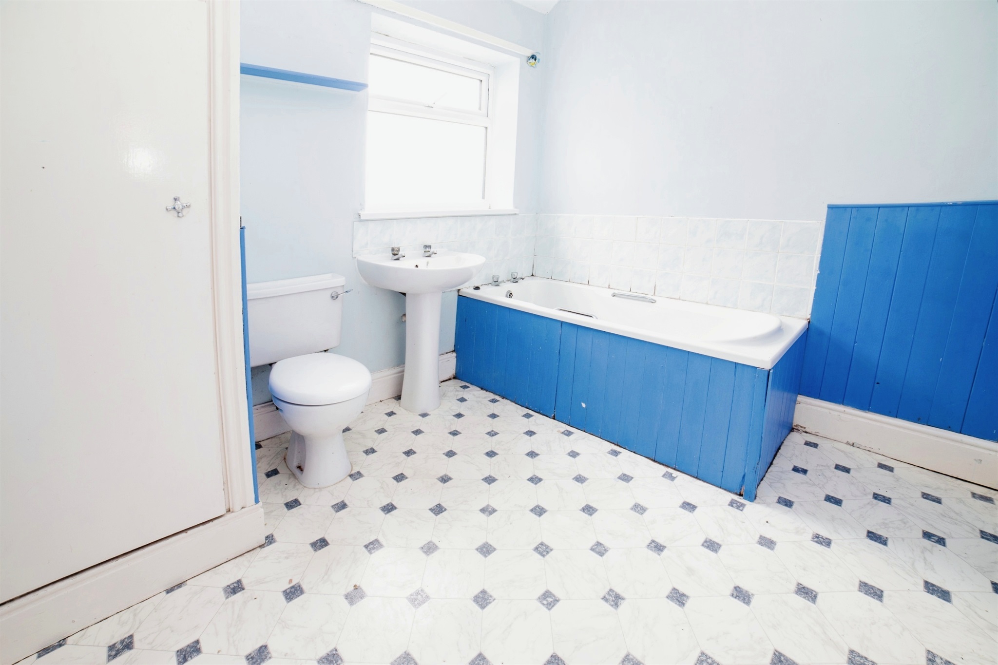 2 bed Semi-Detached