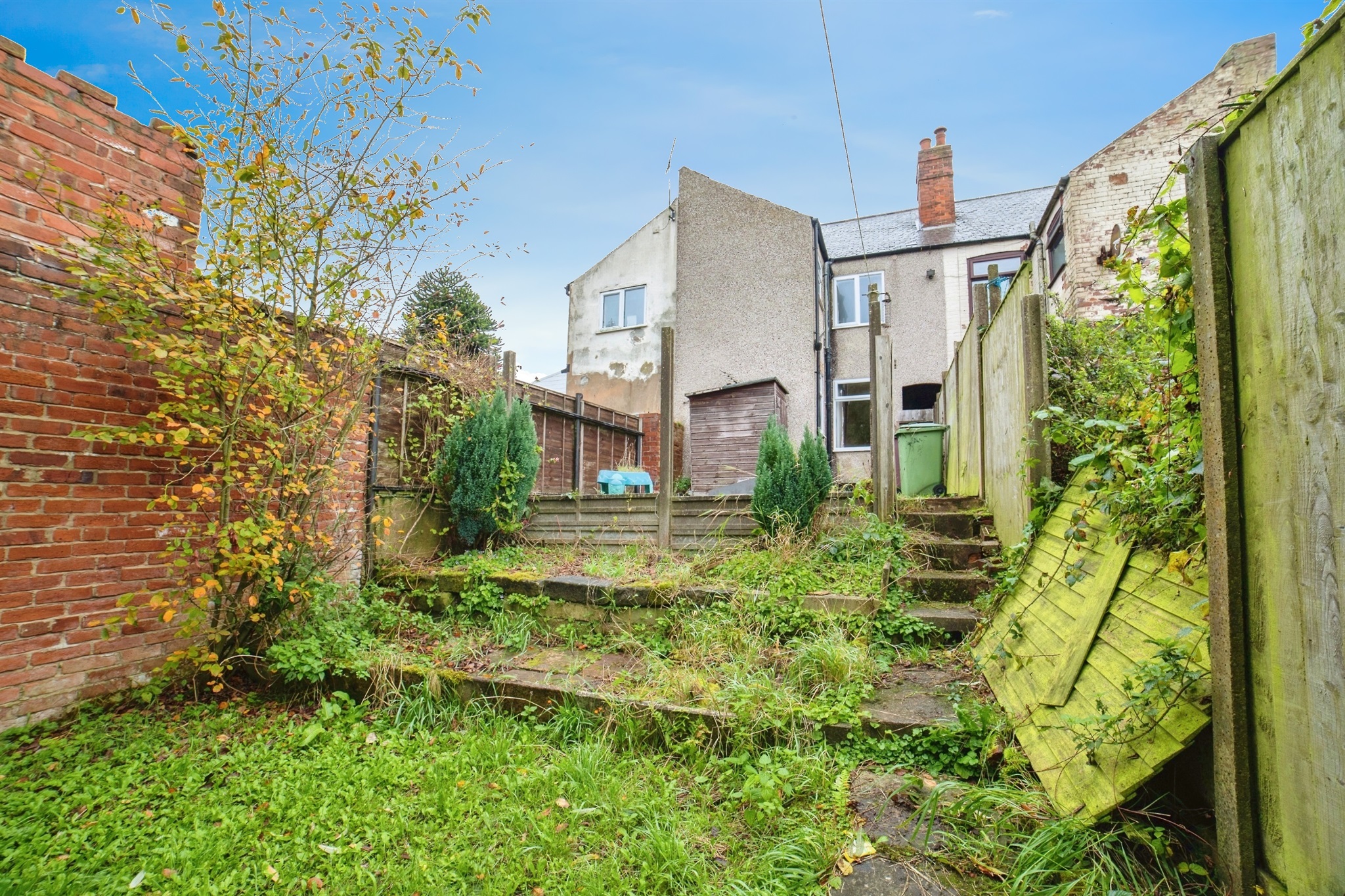 2 bed Semi-Detached