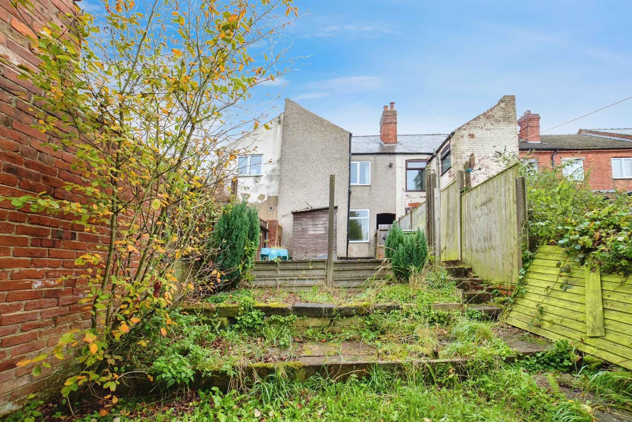 2 bed Semi-Detached
