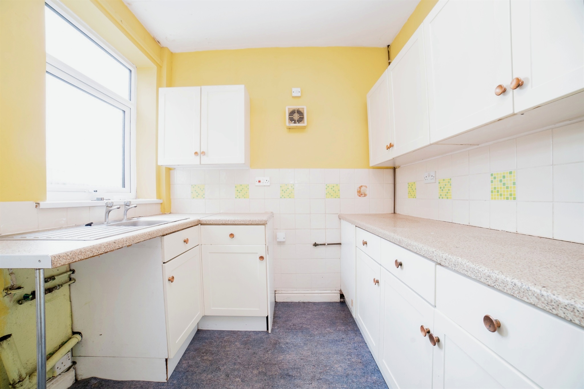 2 bed Semi-Detached