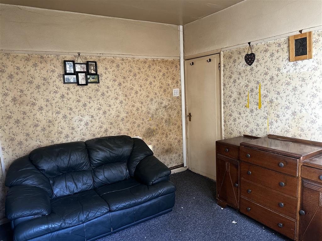 3 bed Semi-Detached