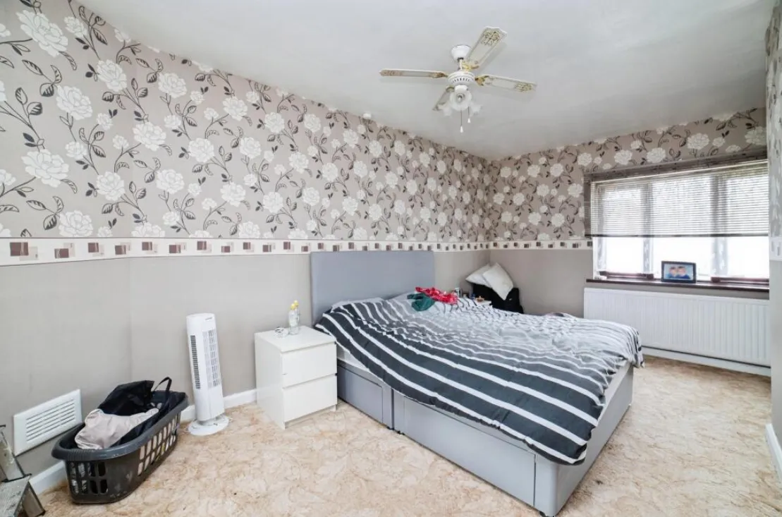 3 bed Semi-Detached