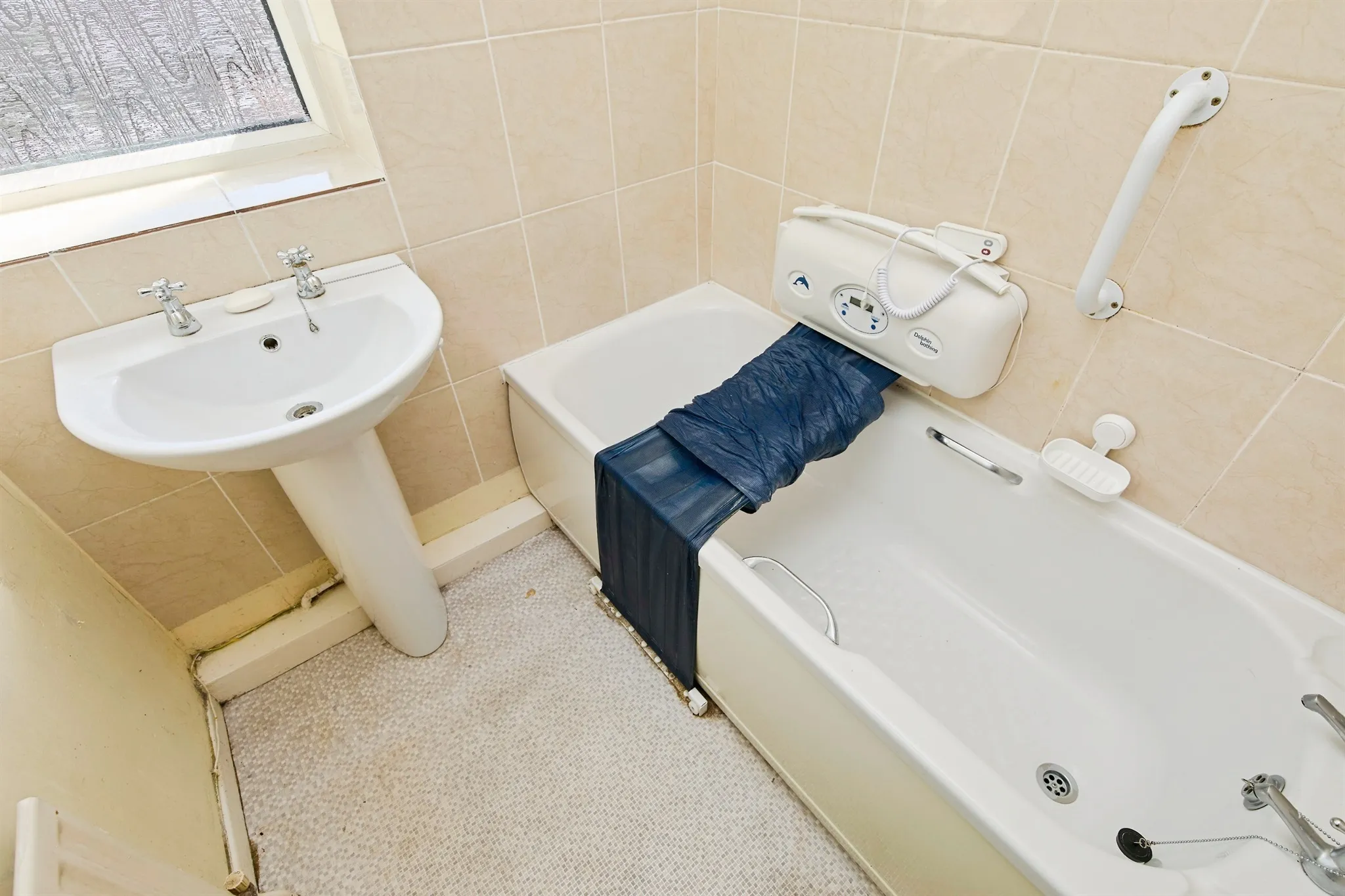 2 bed Semi-Detached