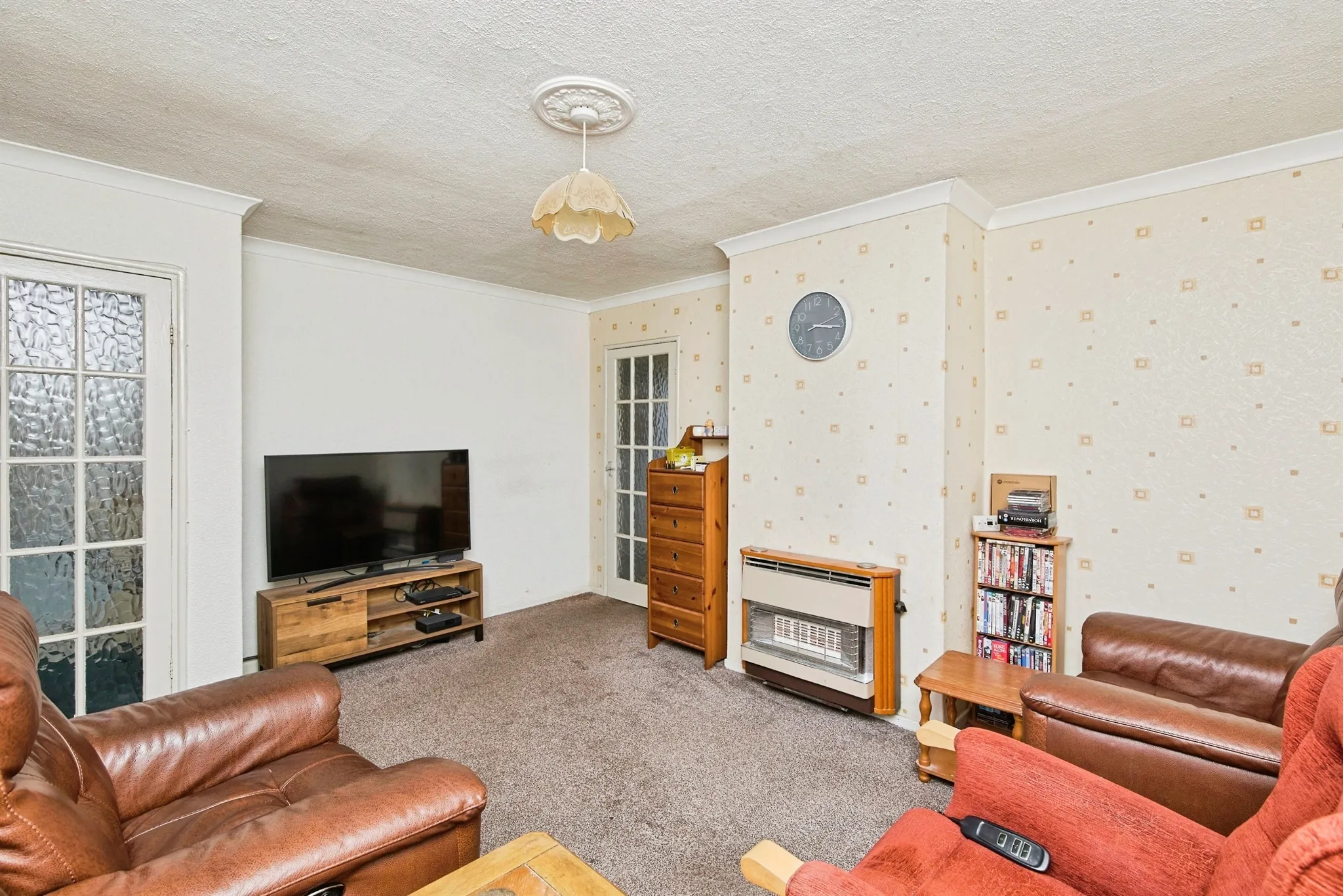 2 bed Semi-Detached