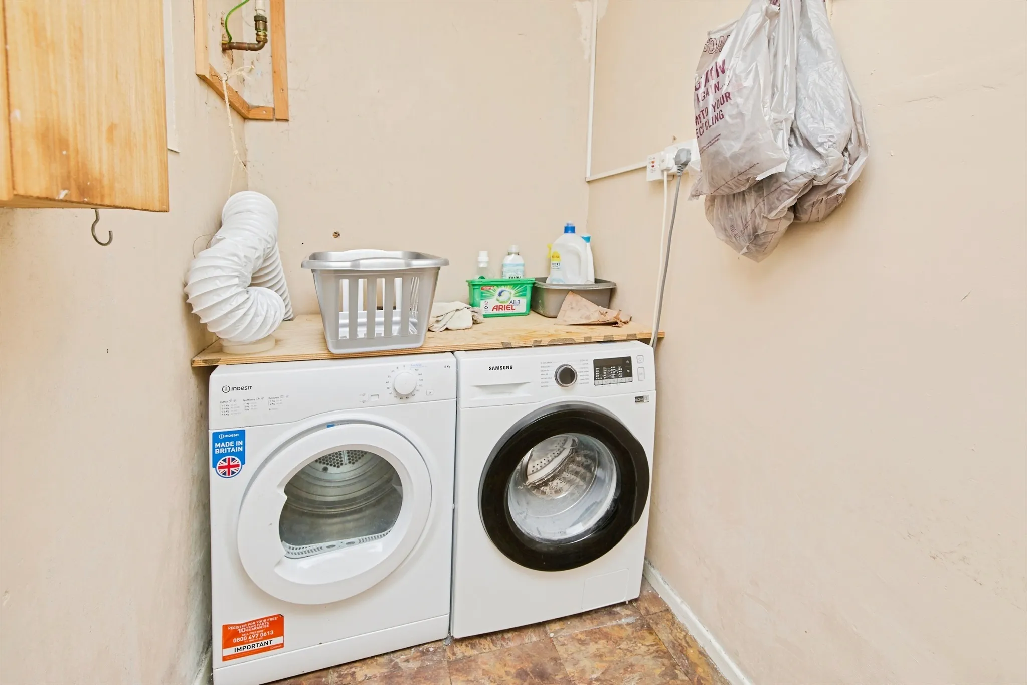2 bed Semi-Detached