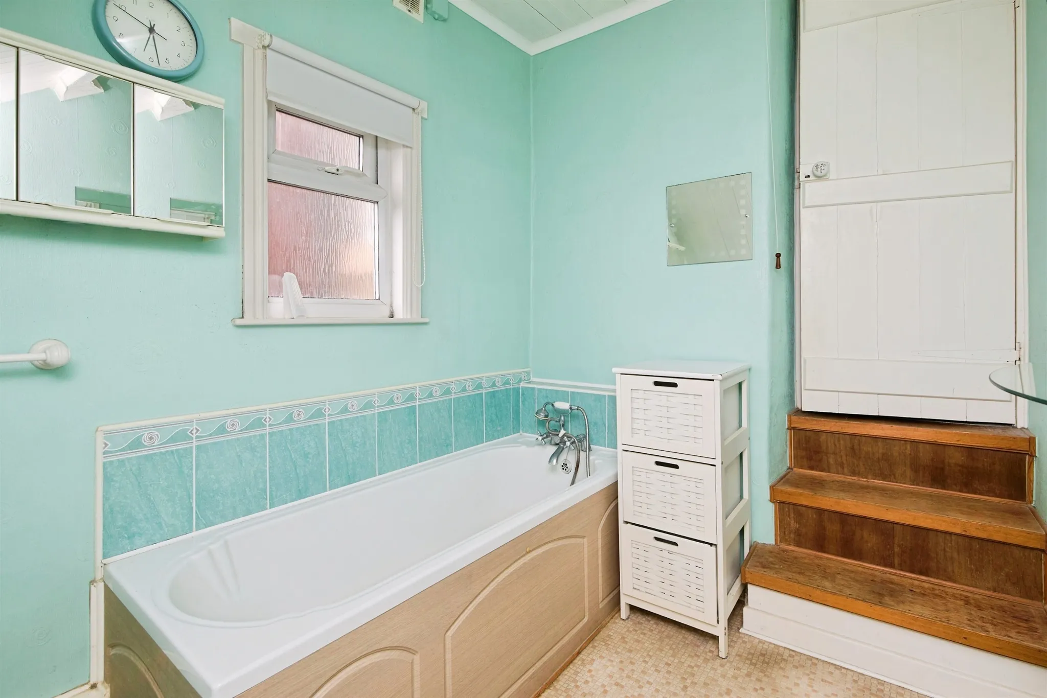 2 bed Semi-Detached