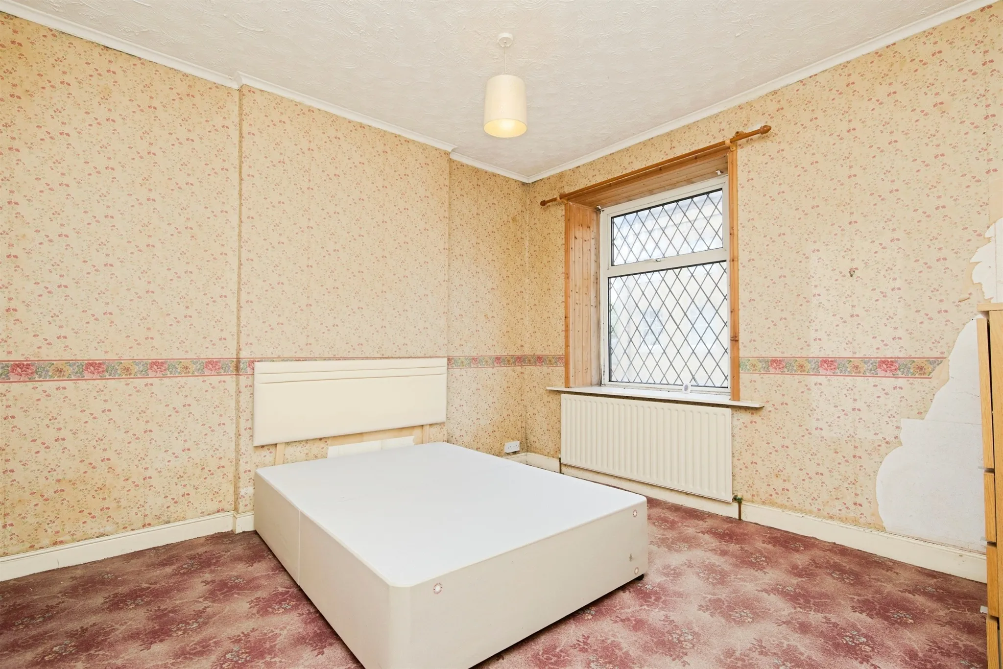 2 bed Semi-Detached