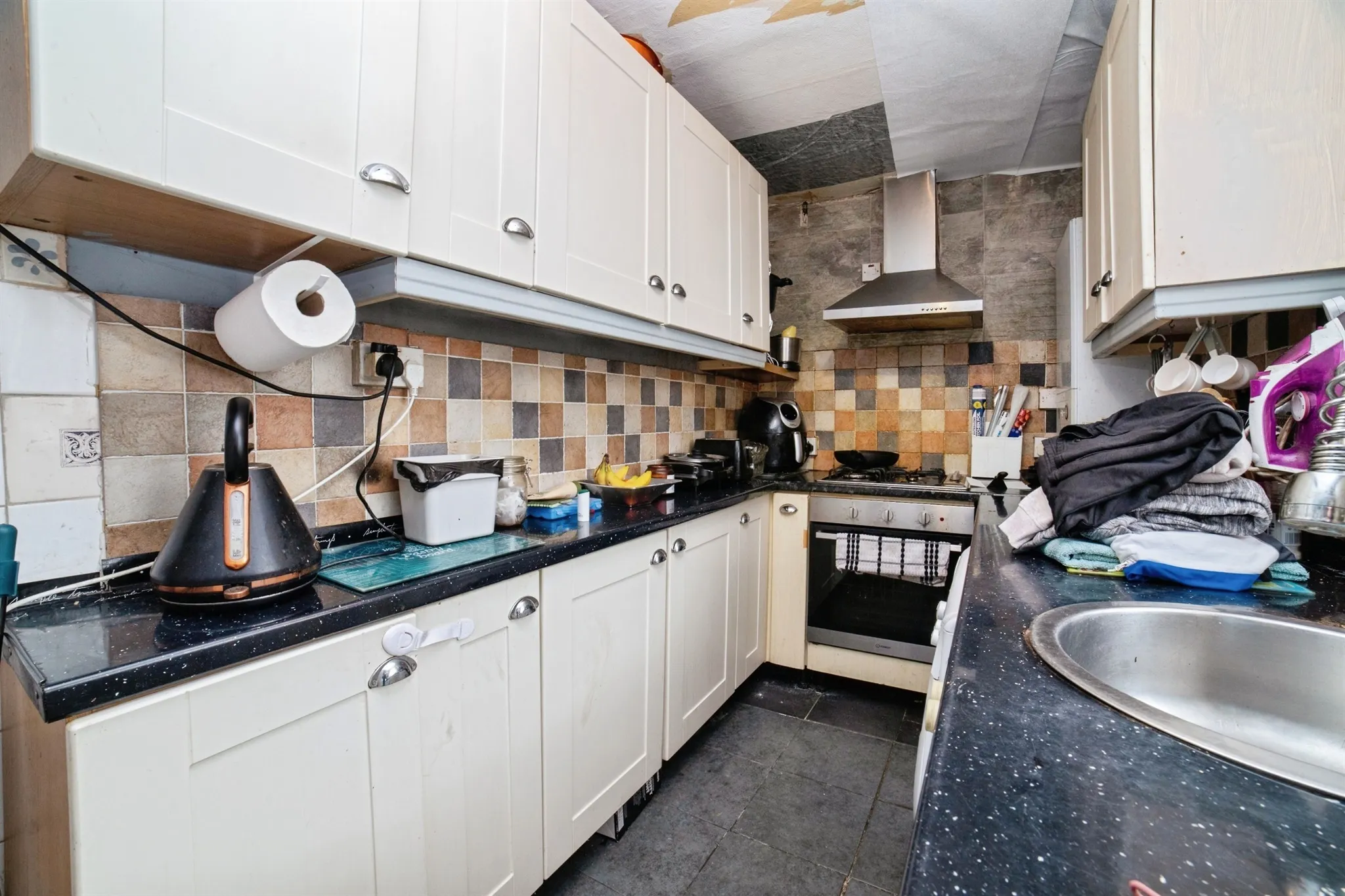 2 bed End of Terrace