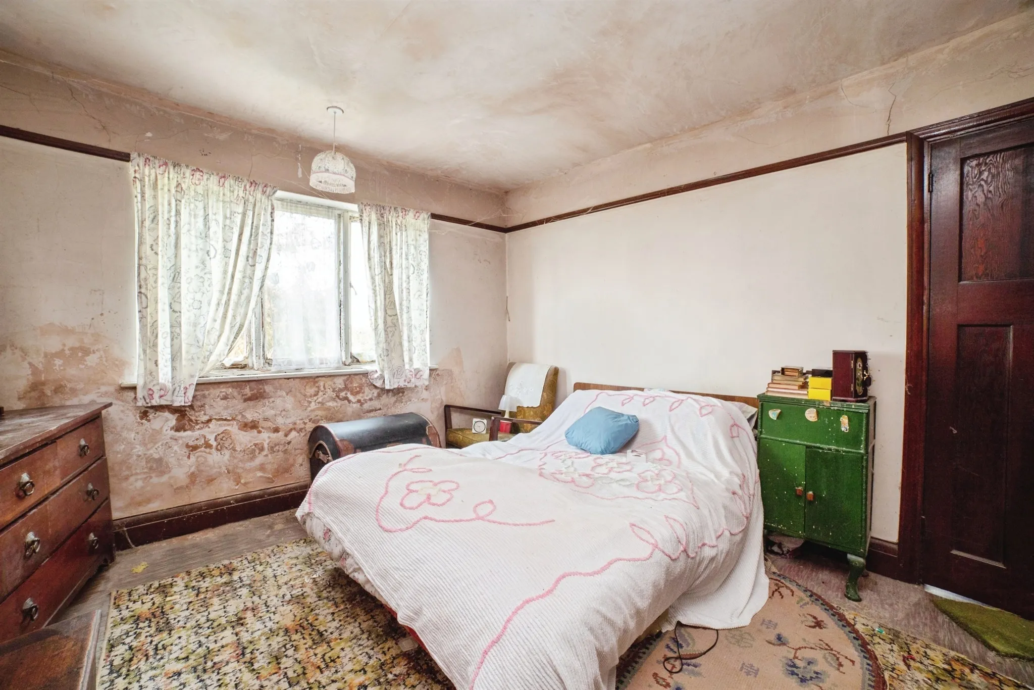3 bed Semi-Detached
