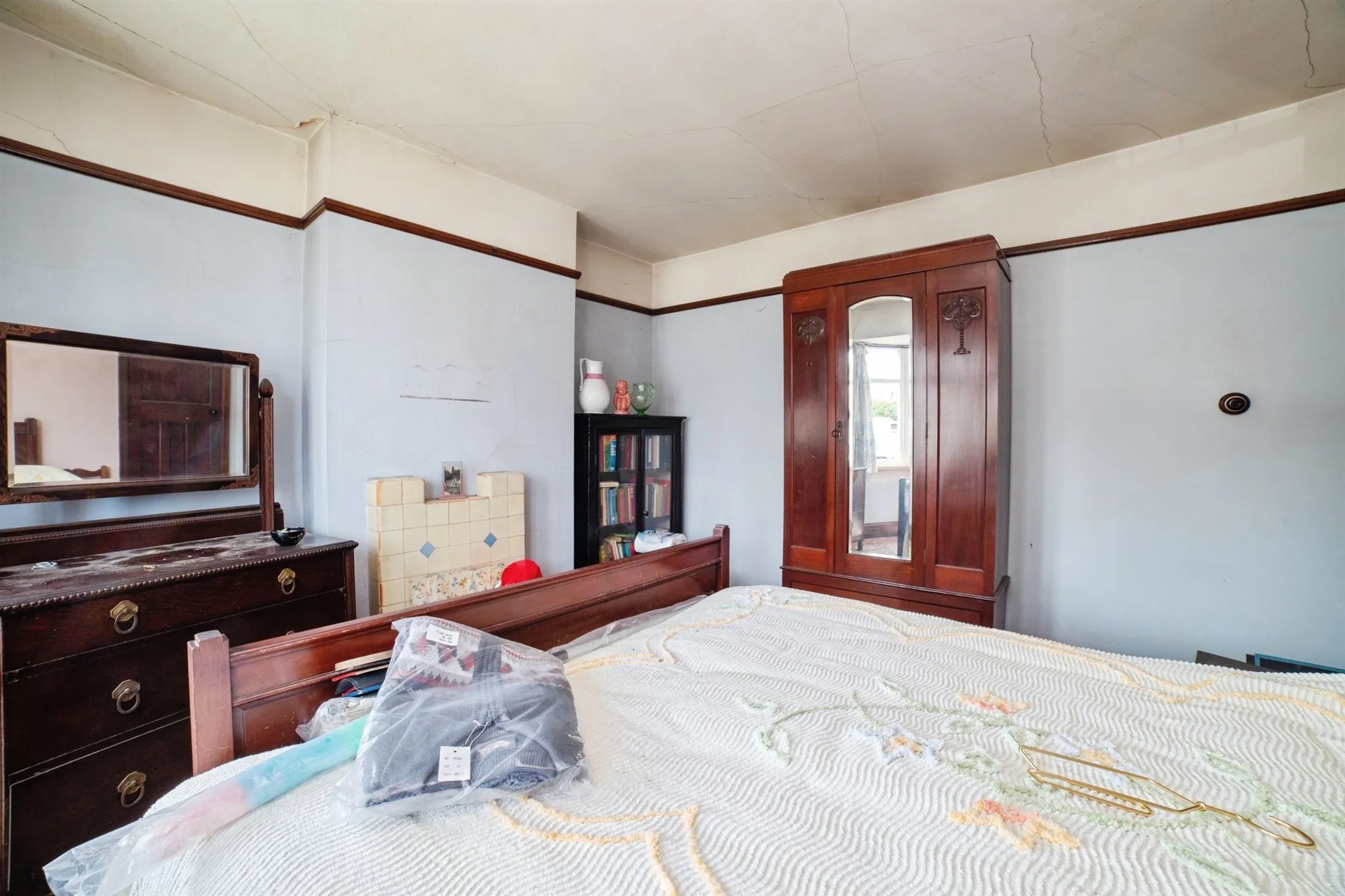 3 bed Semi-Detached