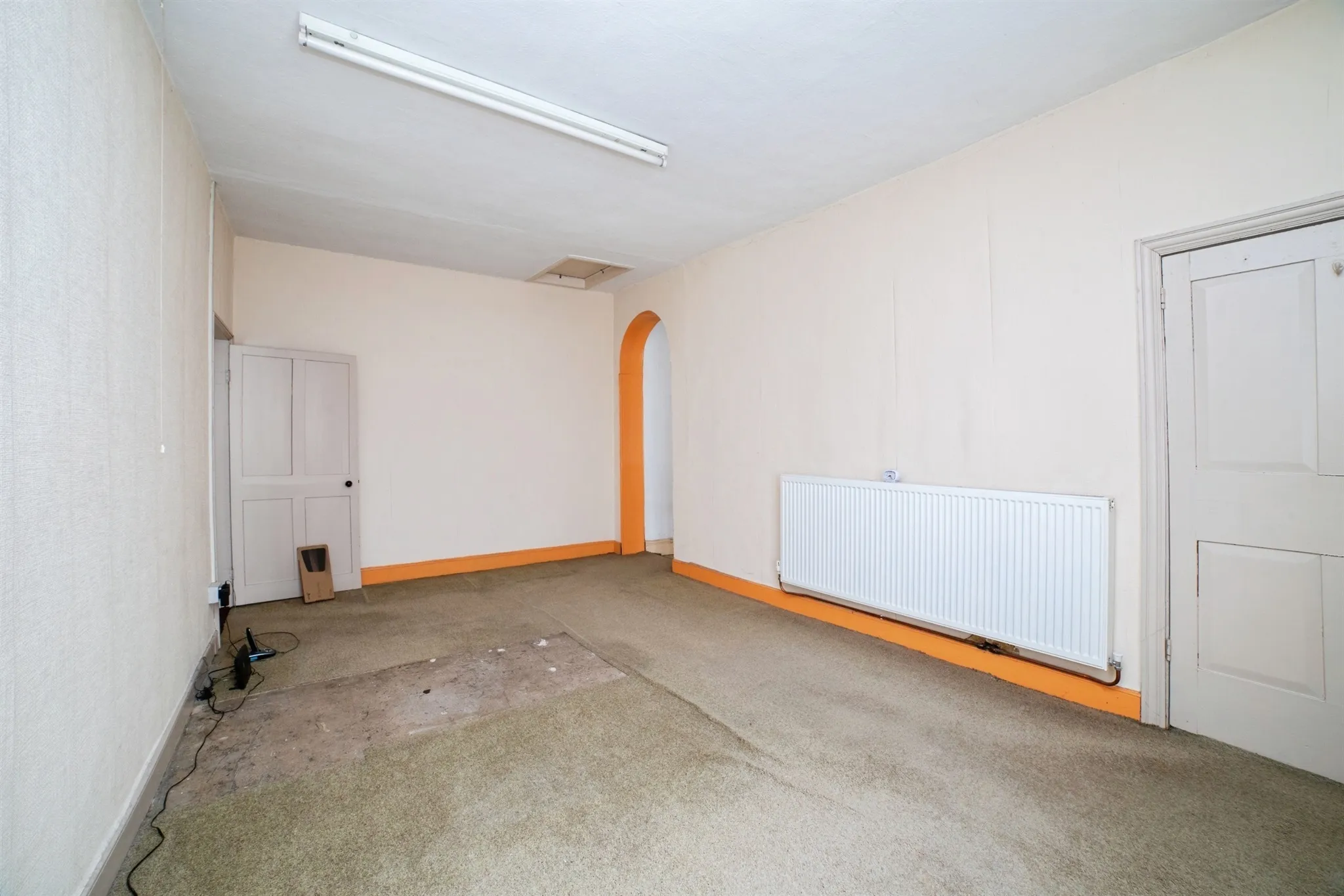 4 bed Semi-Detached