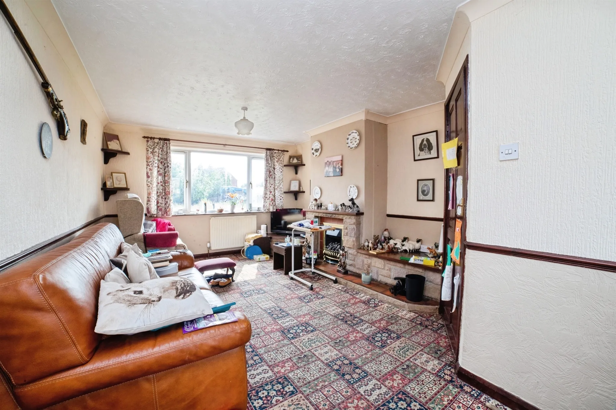 3 bed Semi-Detached