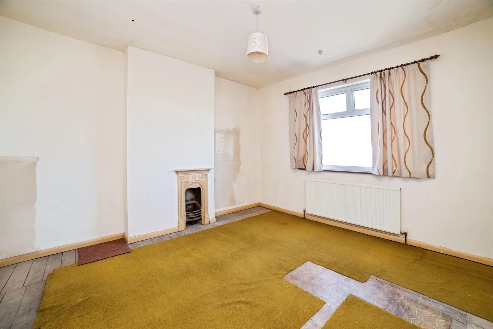 2 bed End of Terrace