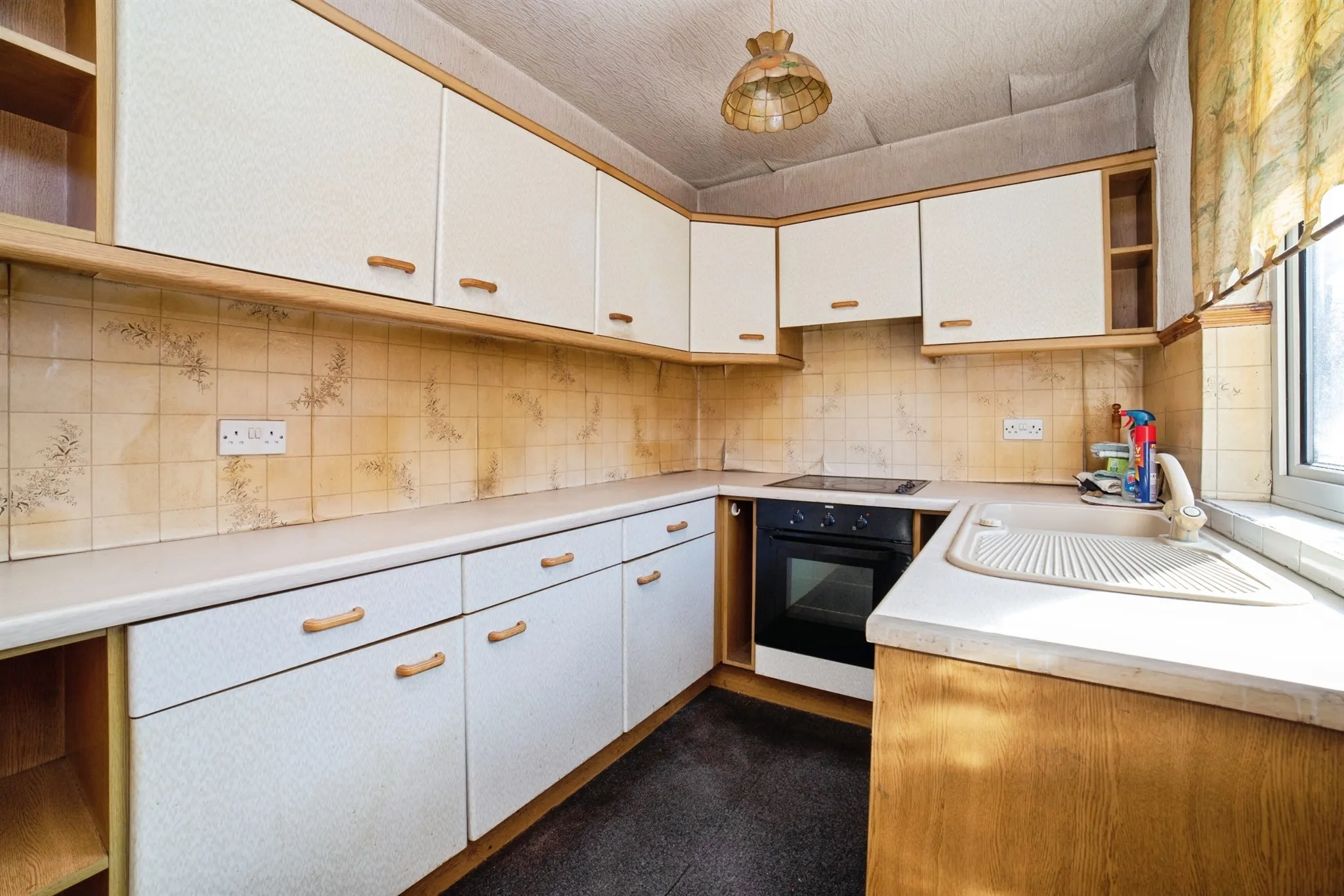 2 bed End of Terrace