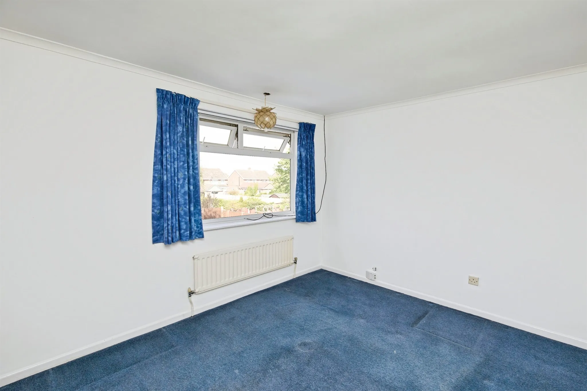 3 bed Semi-Detached