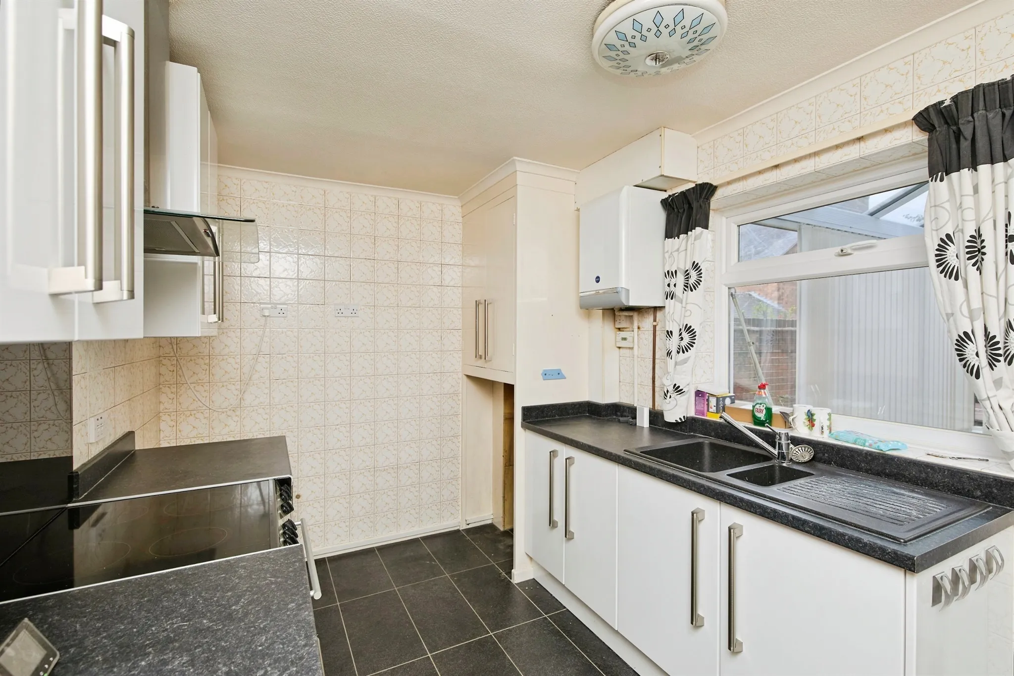 3 bed Semi-Detached