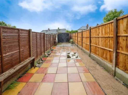 3 bed Terraced