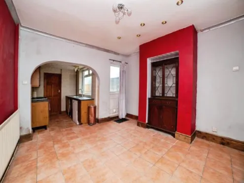3 bed Terraced