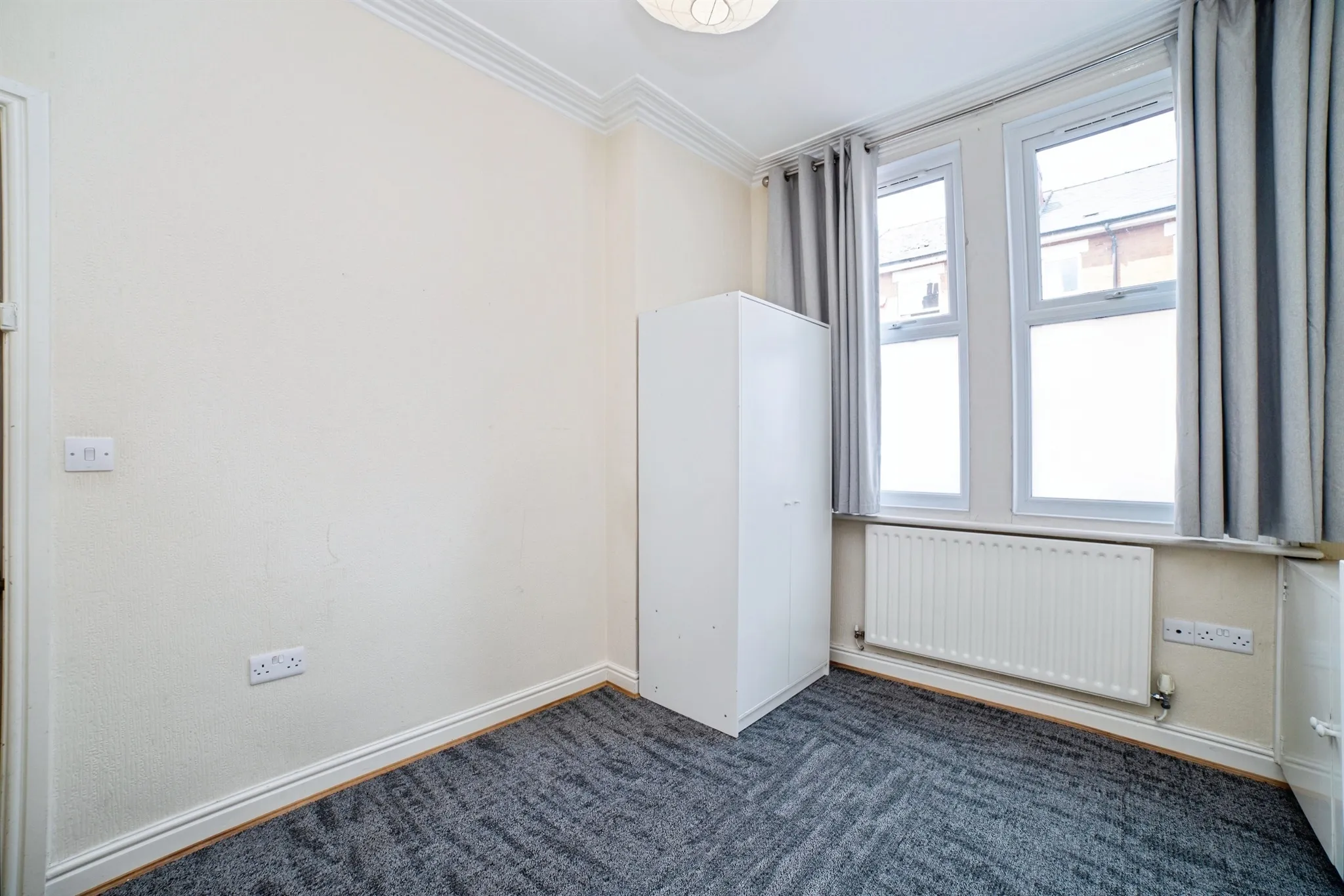 3 bed Terraced