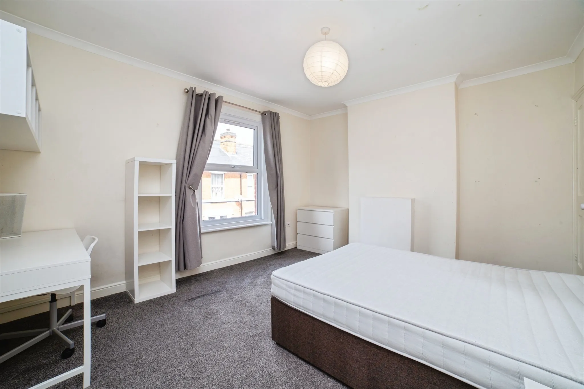 3 bed Terraced