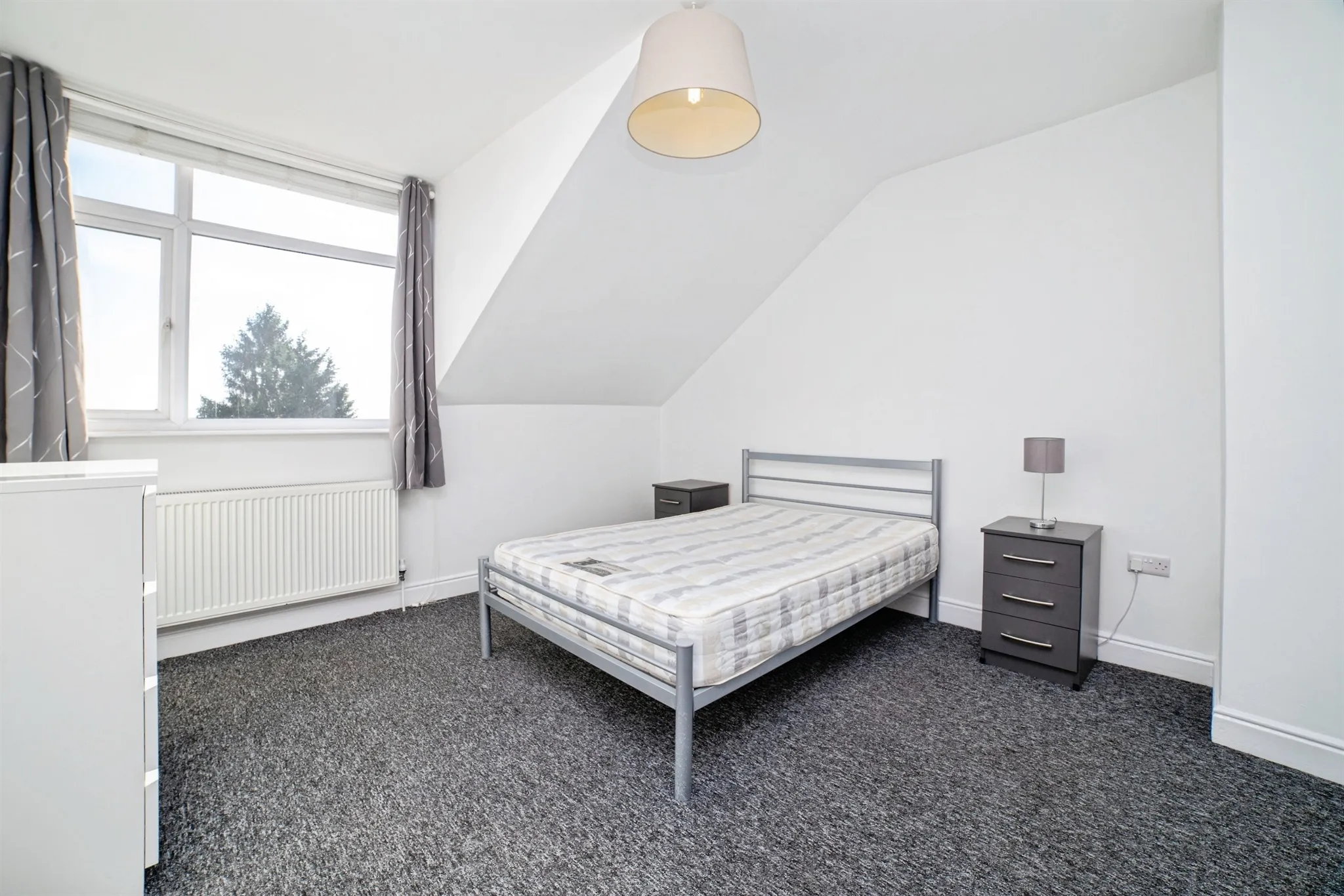 7 bed Semi-Detached