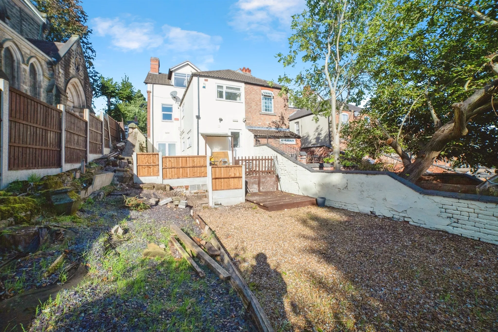 7 bed Semi-Detached