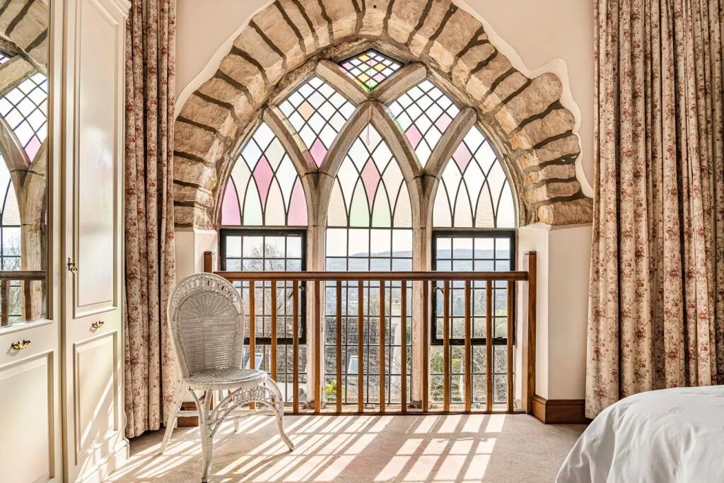 4 bed Character Property