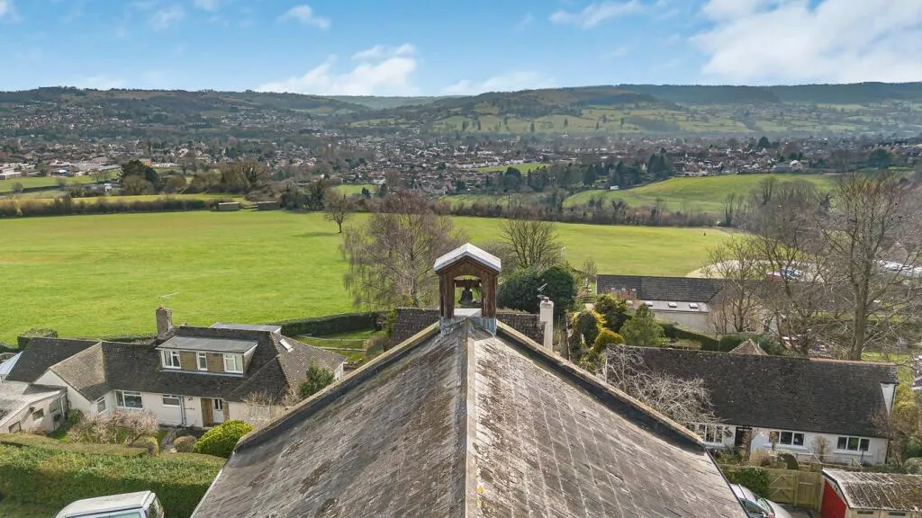 4 bed Character Property