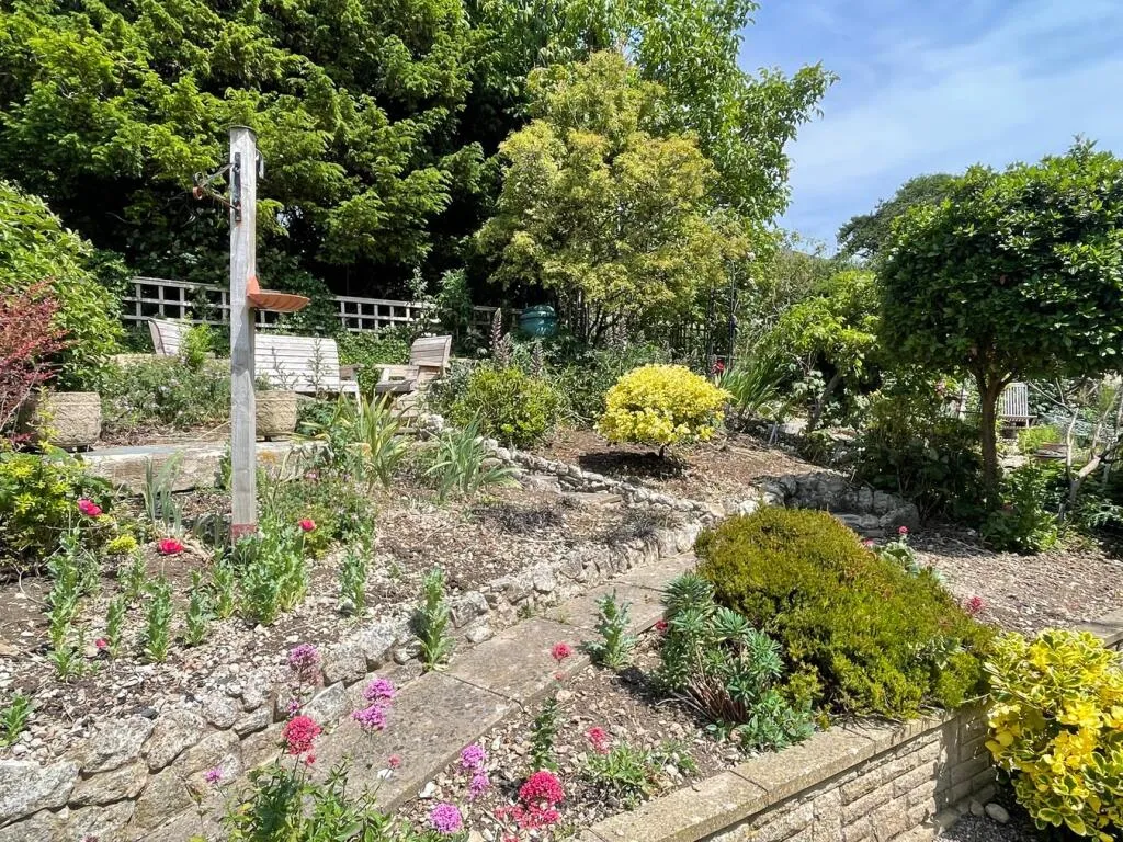 4 bed Character Property