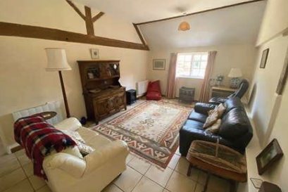 2 bed Barn Conversion