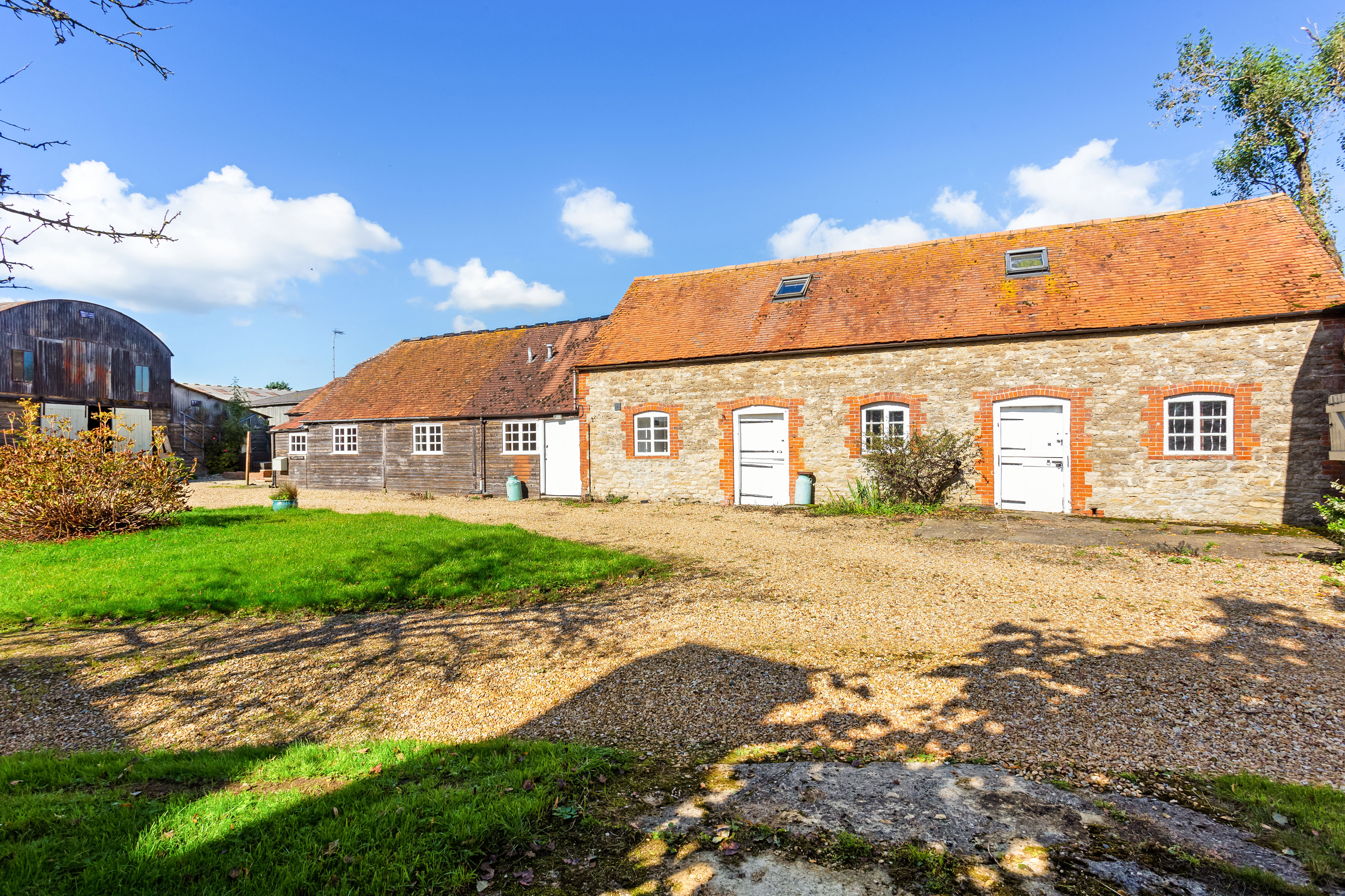 2 bed Barn Conversion
