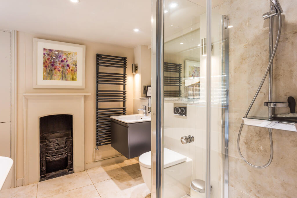 3 bed Terraced