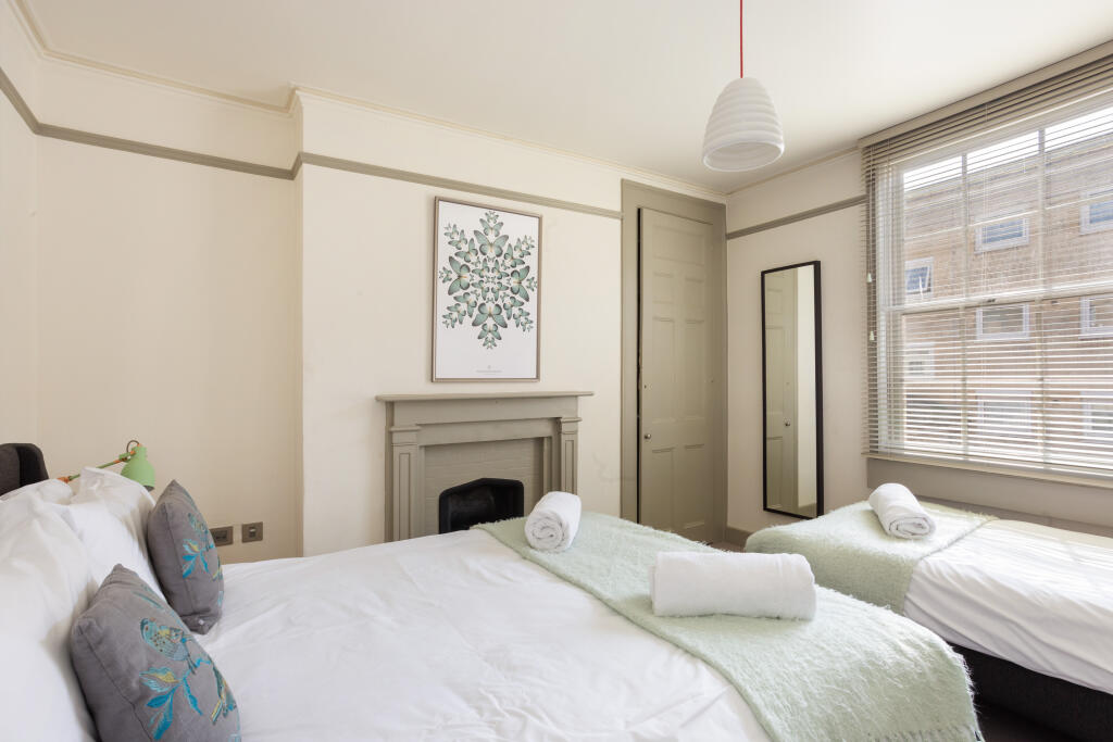 3 bed Terraced