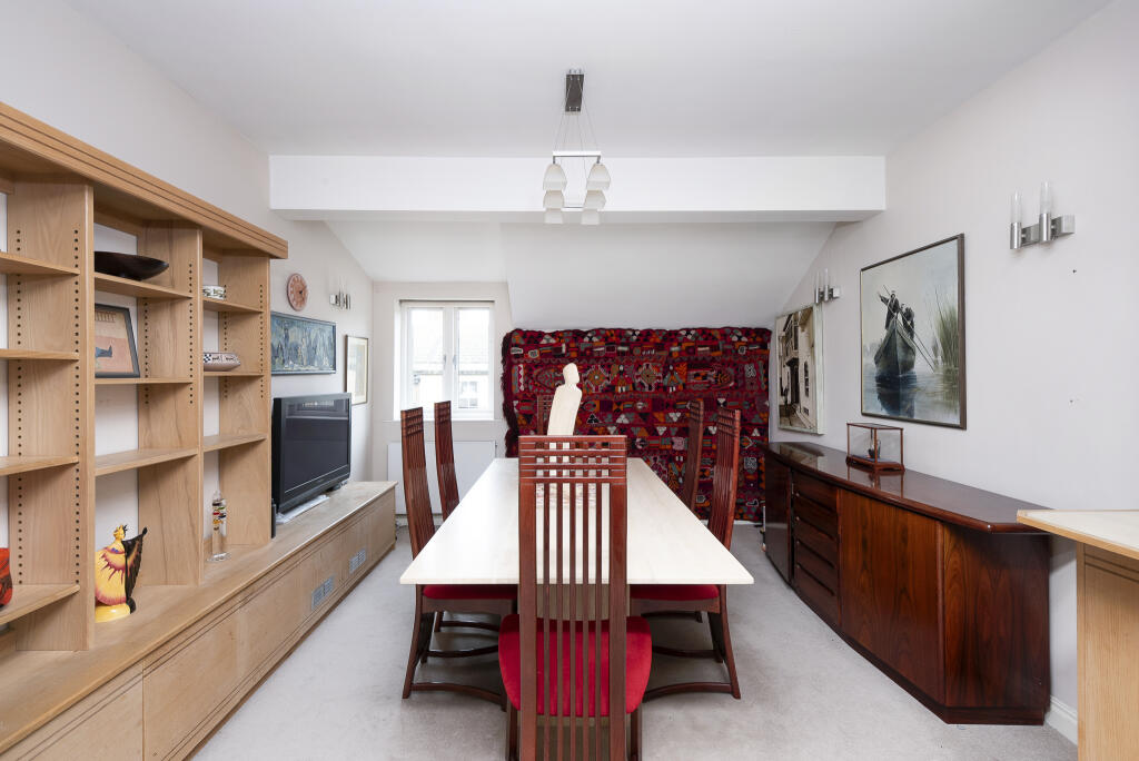 3 bed Apartment