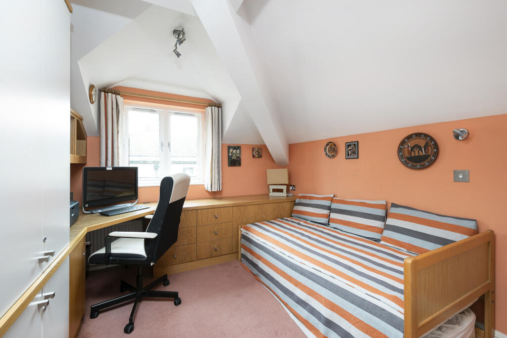 3 bed Apartment